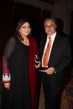Yogesh & Falguni Mehta at The 3rd Petrochem GR8 Women Awards in Middle East, Mumbai on 7th Feb 2013.JPG